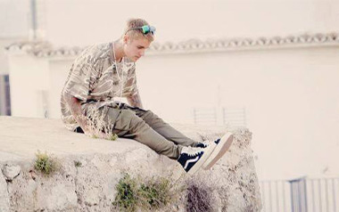 Love Yourself吉他谱_Justin Bieber_C调指法_图片六线谱
