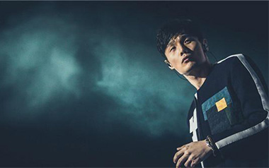 爸爸妈妈吉他谱_李荣浩_G调简单版弹唱谱_图片六线谱