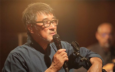 不必在乎我是谁吉他谱_李宗盛_E调原版弹唱谱_图片六线谱