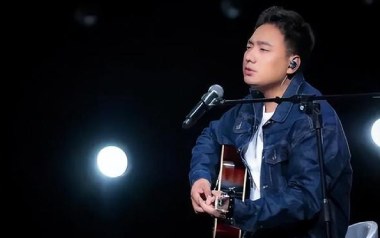 不如见一面吉他谱_海来阿木_C调原版弹唱谱_图片六线谱