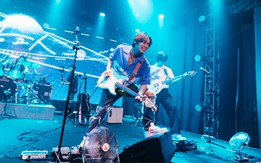 带我去找夜生活吉他谱_告五人_C调指法弹唱谱_图片六线谱