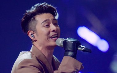 够钟吉他谱_周柏豪_G调指法原版弹唱谱_图片六线谱