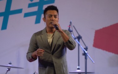 国境之南吉他谱_范逸臣_C调指法原版弹唱谱_图片六线谱
