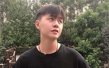 可不可以吉他谱_张紫豪_C调弹唱谱_图片六线谱