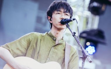 理想三旬吉他谱_陈鸿宇_G调指法弹唱谱_图片六线谱