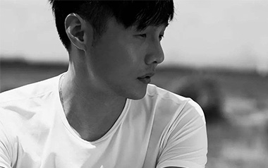 麻雀吉他谱_李荣浩_C调扫弦版弹唱谱_图片六线谱