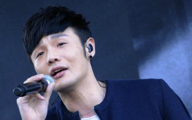 麻雀吉他谱_李荣浩_C调指法扫弦版_图片六线谱