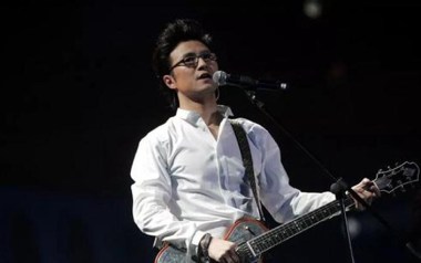 怒放的生命吉他谱_汪峰_C调指法扫弦版_图片六线谱