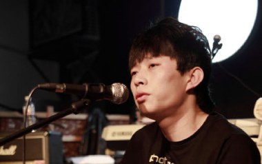 青春无处安放吉他谱_赵雷_C调原版弹唱谱_图片六线谱