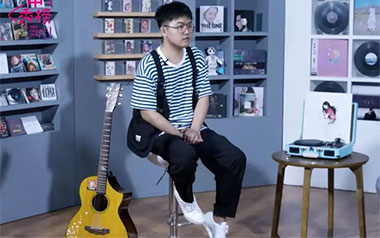 人设吉他谱_孟凡明_G调指法原版弹唱谱_图片六线谱