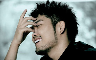 围墙吉他谱_李玖哲_G调指法原版弹唱谱_图片六线谱