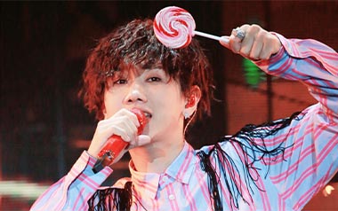 小星星吉他谱_汪苏泷_C调指法原版弹唱谱_图片六线谱