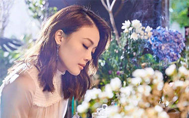 心淡吉他谱_容祖儿_A调指法原版弹唱谱_图片六线谱