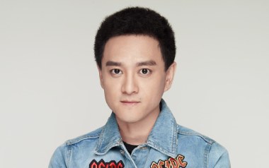 一觉醒来吉他谱_赵英俊_C调简单版弹唱谱_图片六线谱