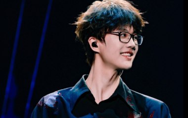 最佳歌手吉他谱_许嵩_C调指法拍弦版_图片六线谱