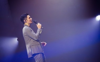 作曲家吉他谱_李荣浩_G调指法简单版弹唱谱_图片六线谱